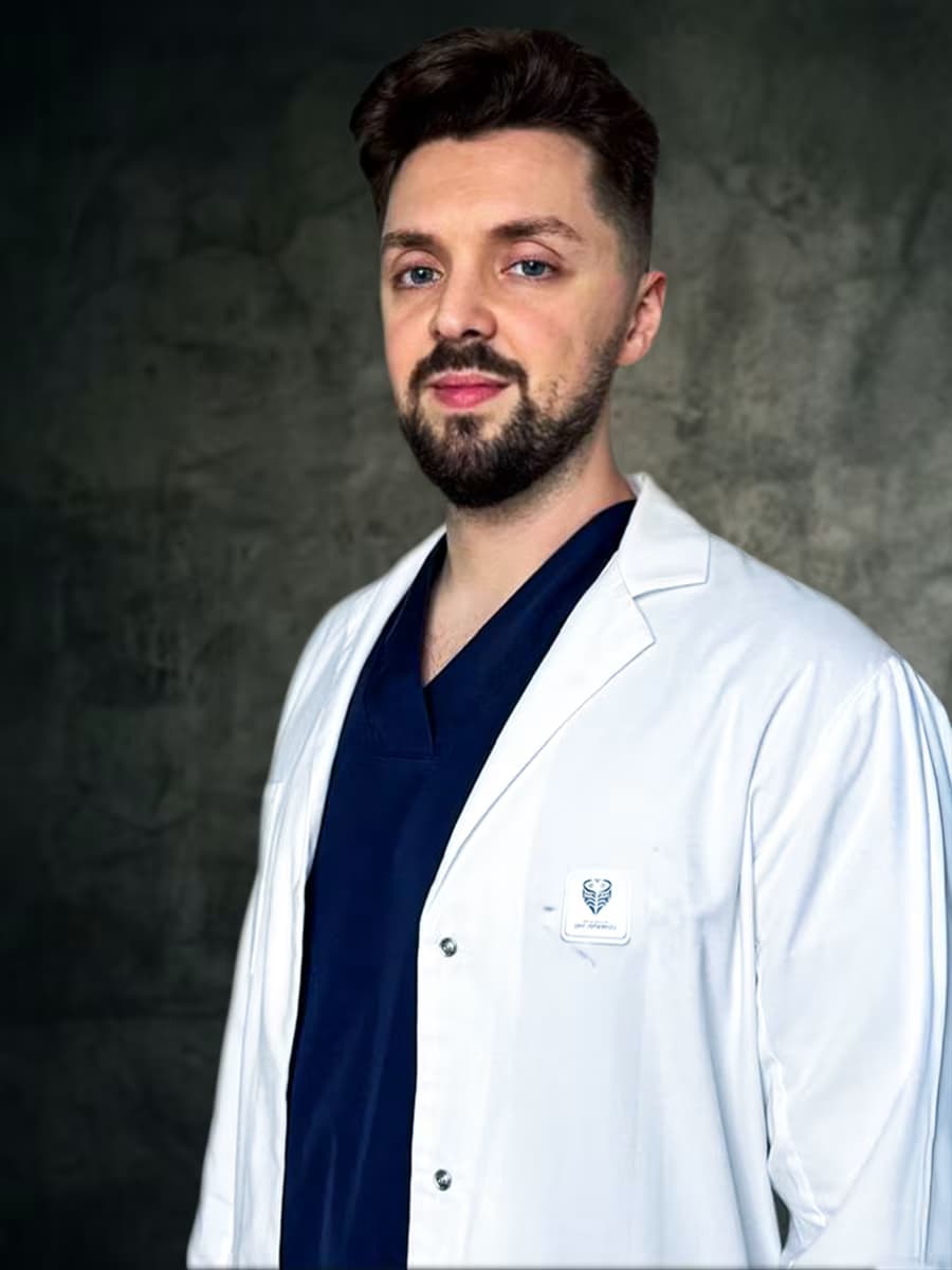 Dr. Dzanan Joldic